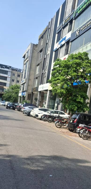 5 KANAL FACTORY BUILDING FOR SALE IN MAIN MADR E MILLAT ROAD QUAID E AZAM INDUSTRIAL ESTATE photo 3